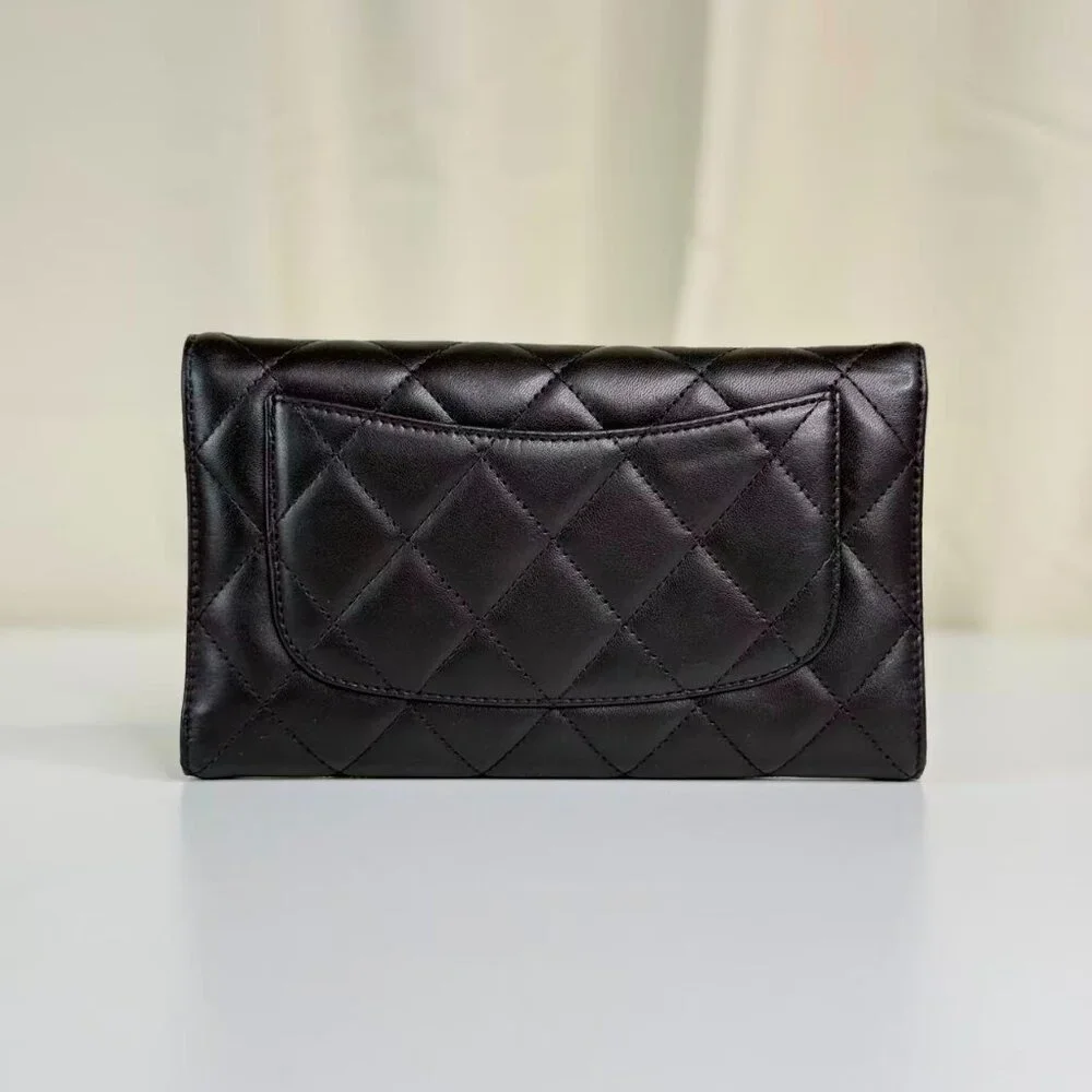 Chanel Black Leather Flap Wallet - Small Quilted Goods with Classic CC Logo